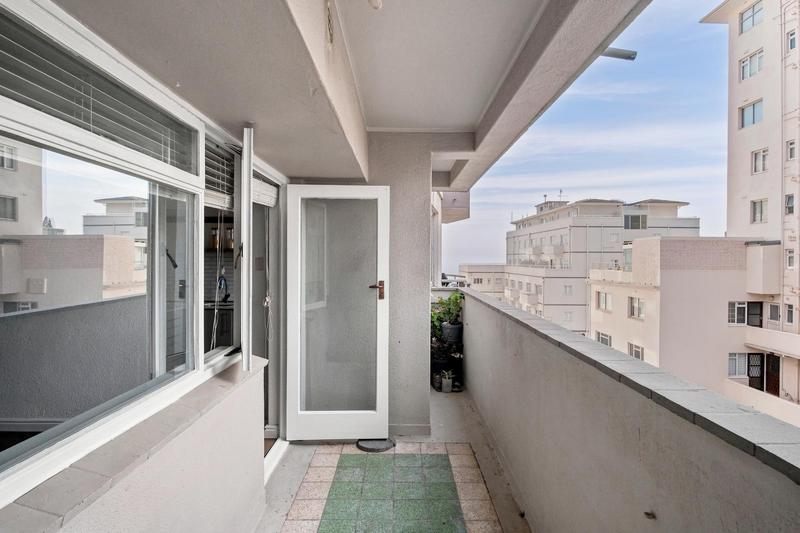 To Let 0 Bedroom Property for Rent in Sea Point Western Cape